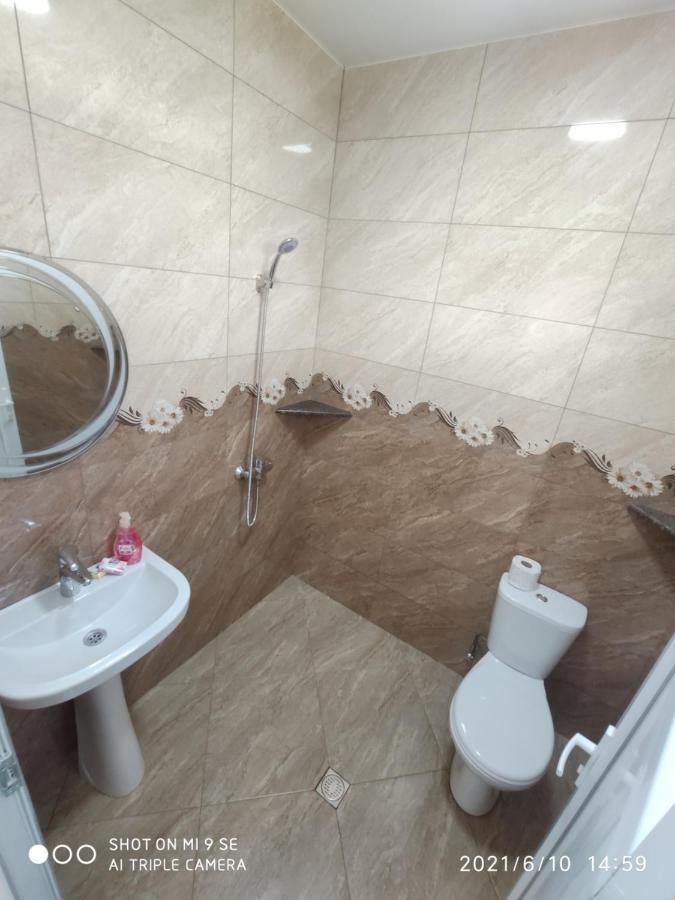 Kochalidze Family Apartment Батуми Екстериор снимка