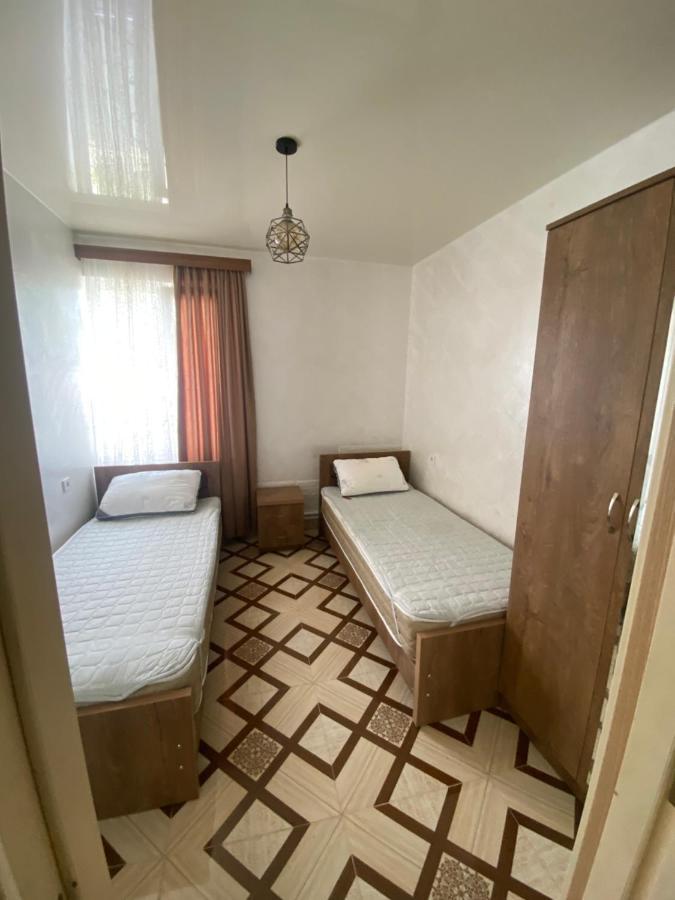 Kochalidze Family Apartment Батуми Екстериор снимка