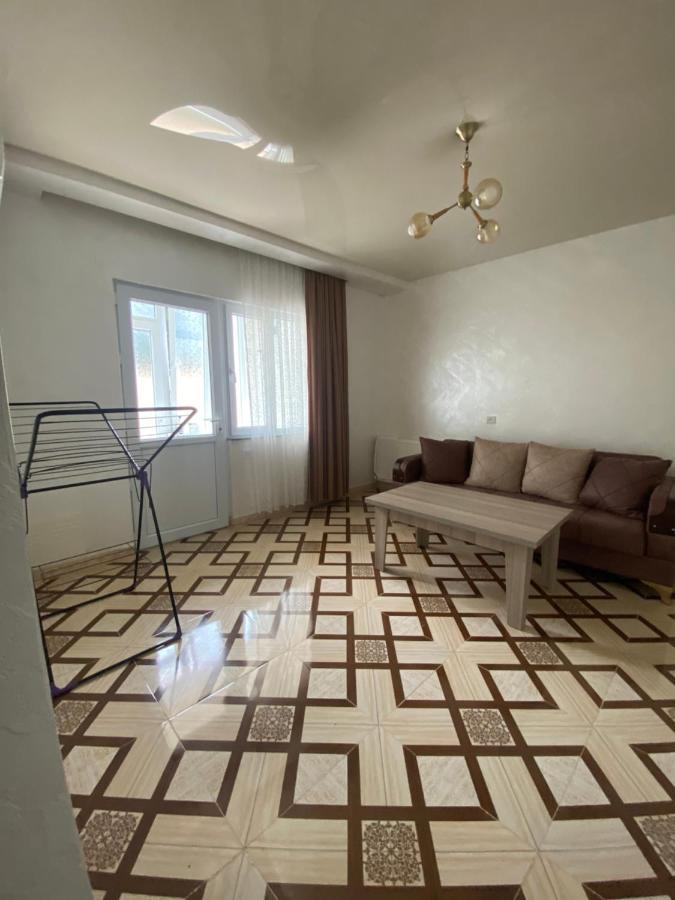 Kochalidze Family Apartment Батуми Екстериор снимка